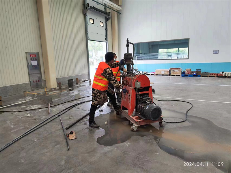 资源厂房地面下沉塌陷注浆加固施工